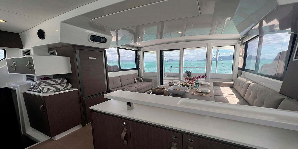 Аренда катамарана Bali Catspace Siva на Пхукете